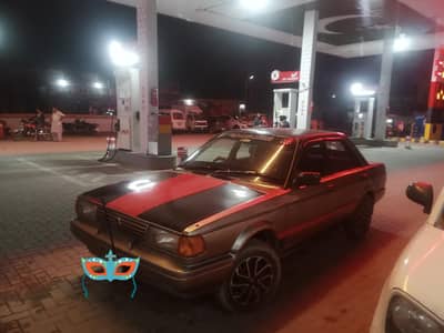 Nissan Sunny 1988
