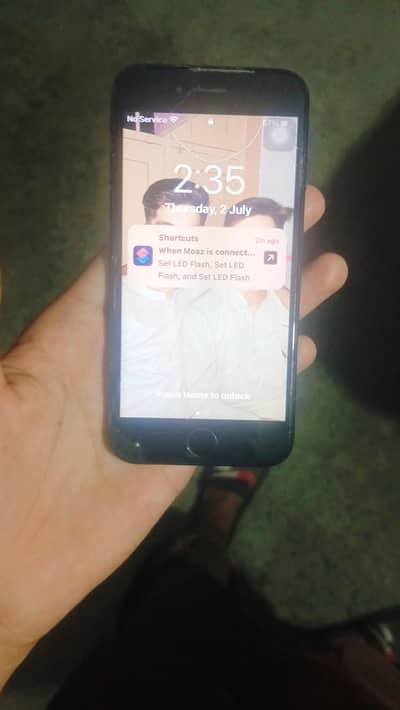 Apple iPhone 7