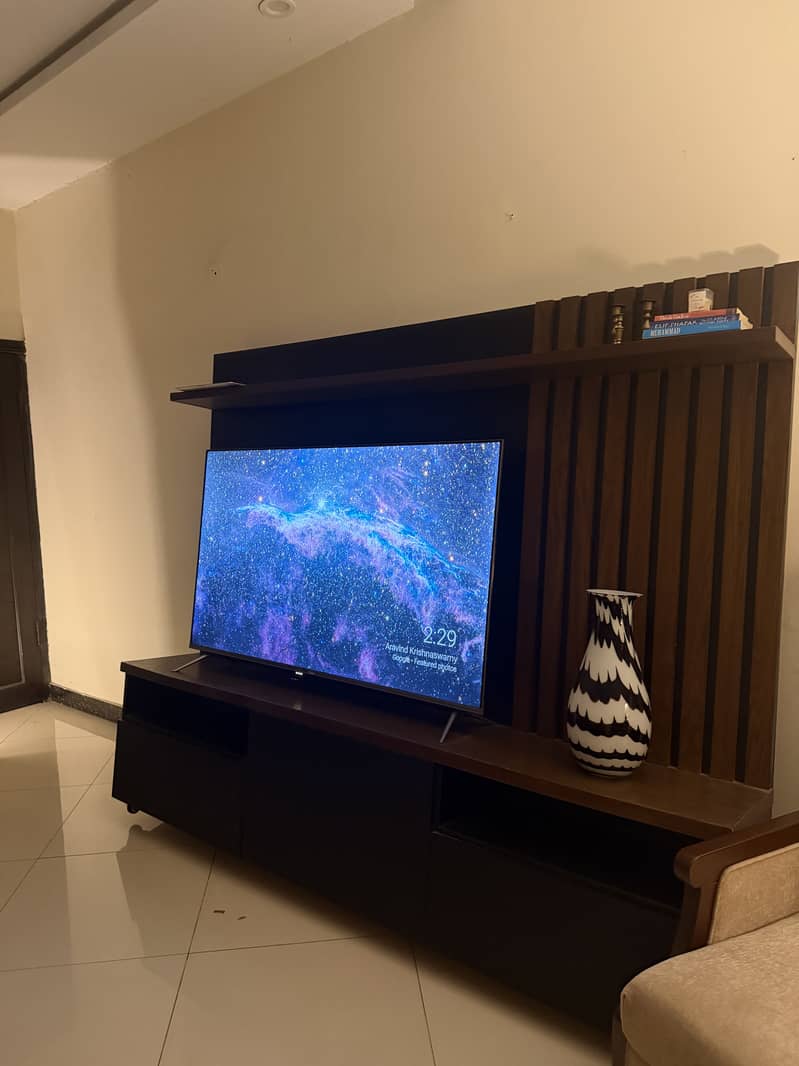 Tv unit 0