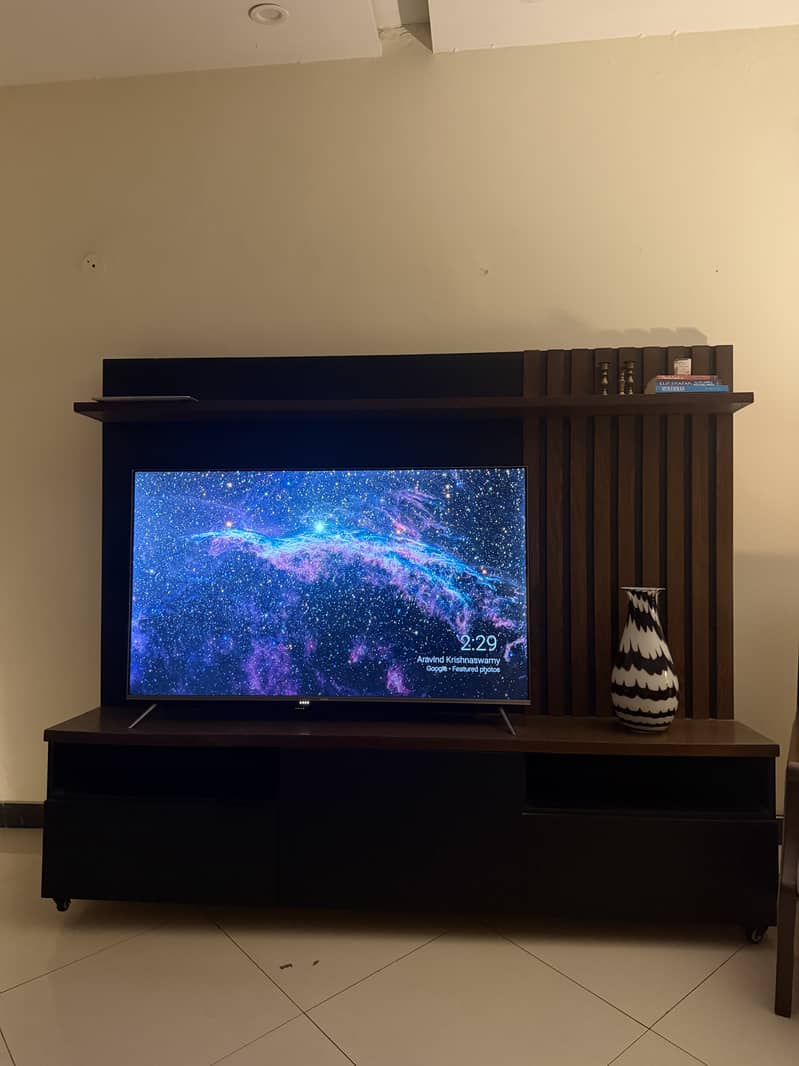 Tv unit 1