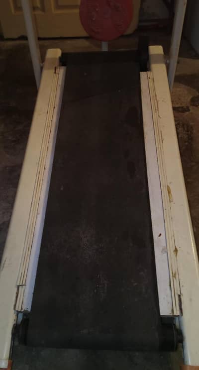 Manual Treadmill for Sale – Excellent Condition