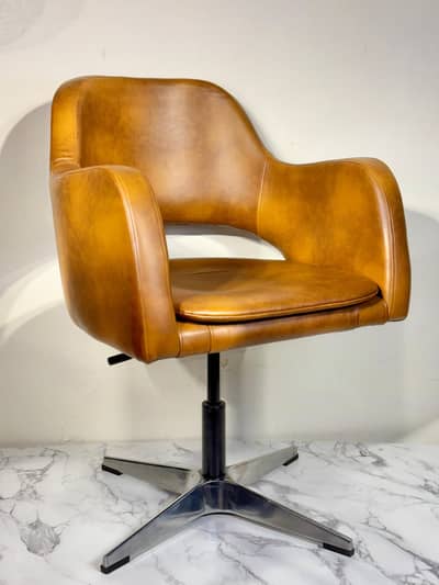 Visitor Chair