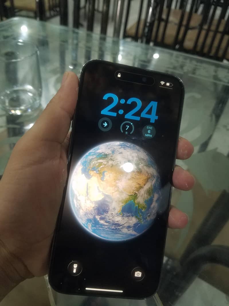 iPhone 14 pro max 1