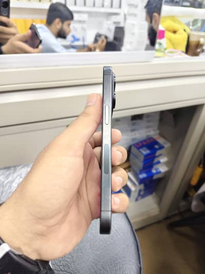 Apple iPhone 15 Pro