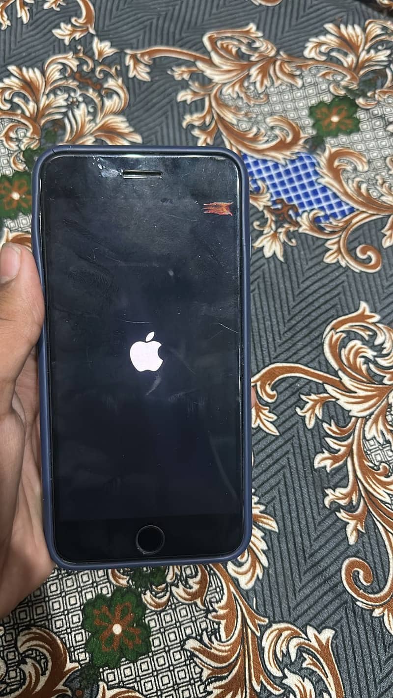 Apple iPhone 7 Plus 6