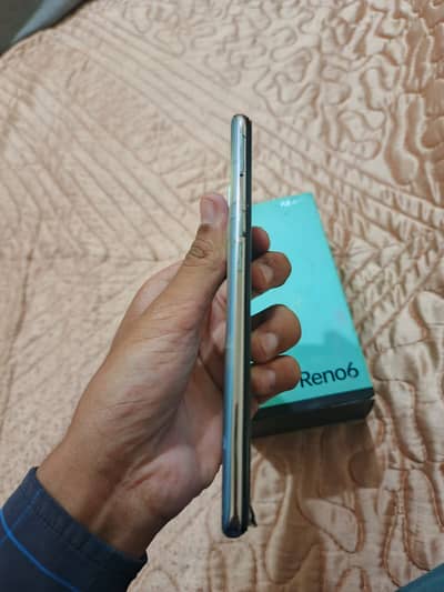 Oppo Reno 6