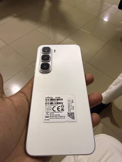 Infinix Hot 60i under warranty