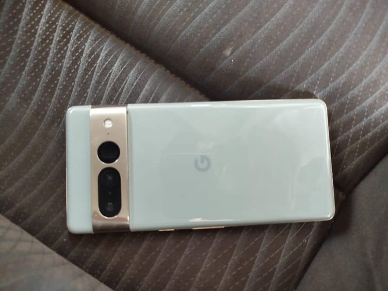 Google Pixel 7 Pro 0