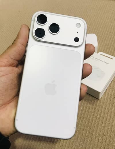 Apple iPhone 17 Pro Max