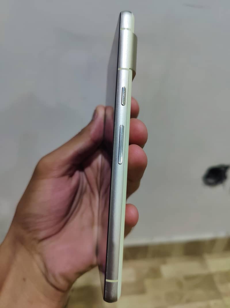 Google Pixel 7 2