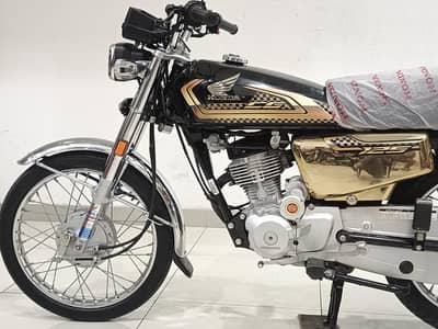 Honda CG 125 2024/25 Model Golden Edition
