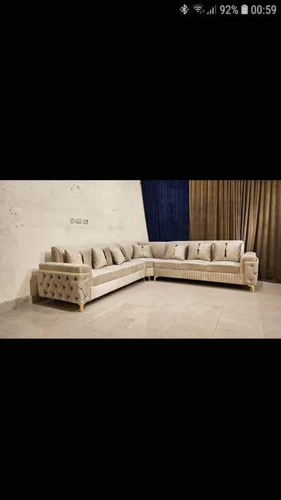L shaped corner available