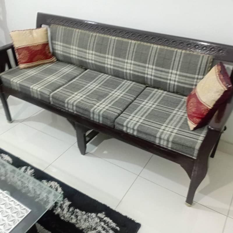 sofa set with table 1