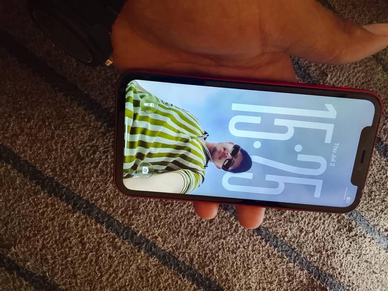 Apple iPhone 11 0