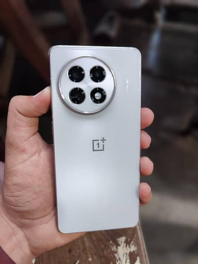 One Plus 13R Global verient 12/256