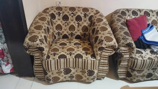 sofa set in good condition