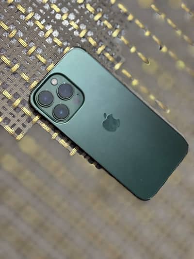 Apple iPhone 13 Pro