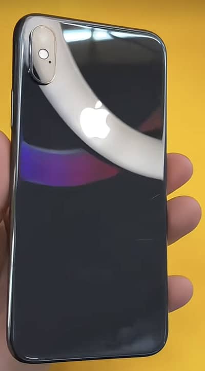 Apple iPhone Xs