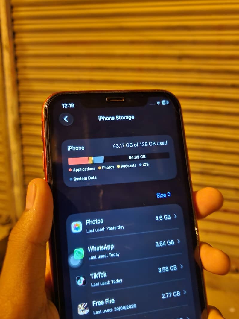 Apple iPhone 11 10