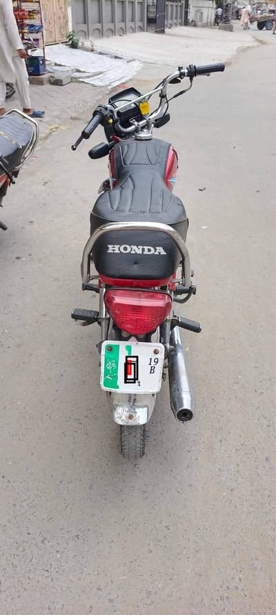Honda CD70 2019