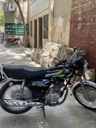 Honda 125 2016 model