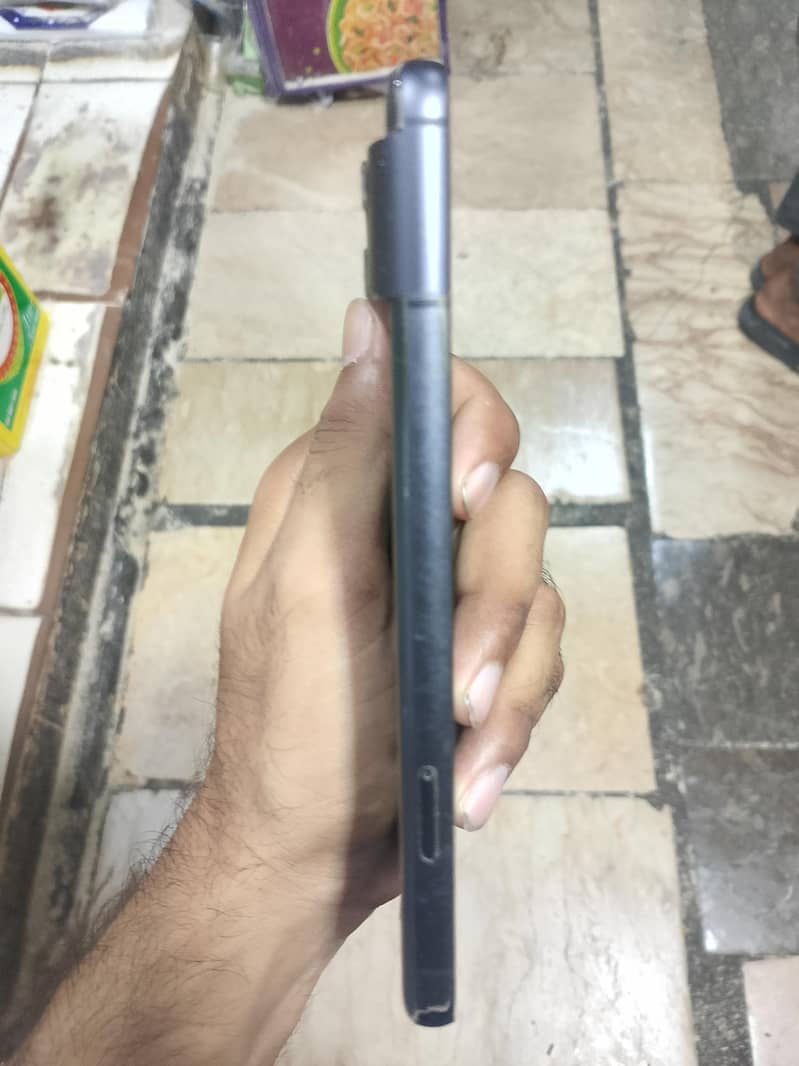 Google pixel 8 1