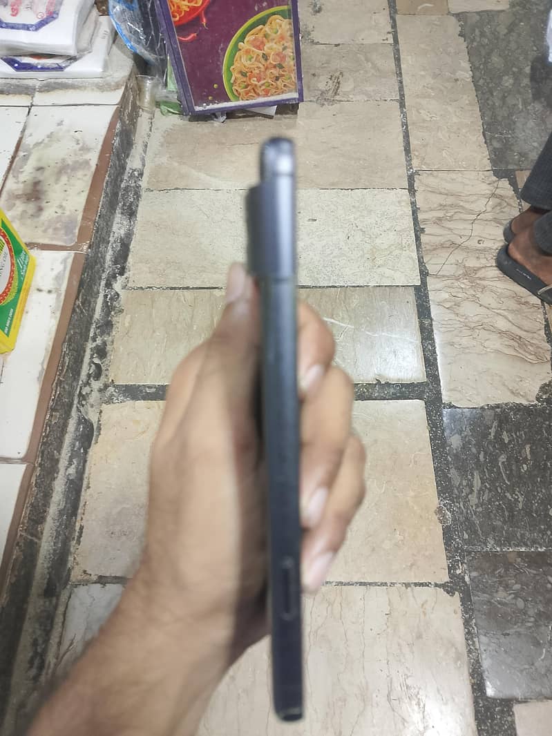 Google pixel 8 2
