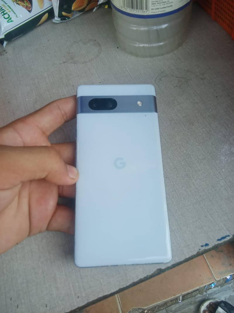 Google Pixel 7a 5