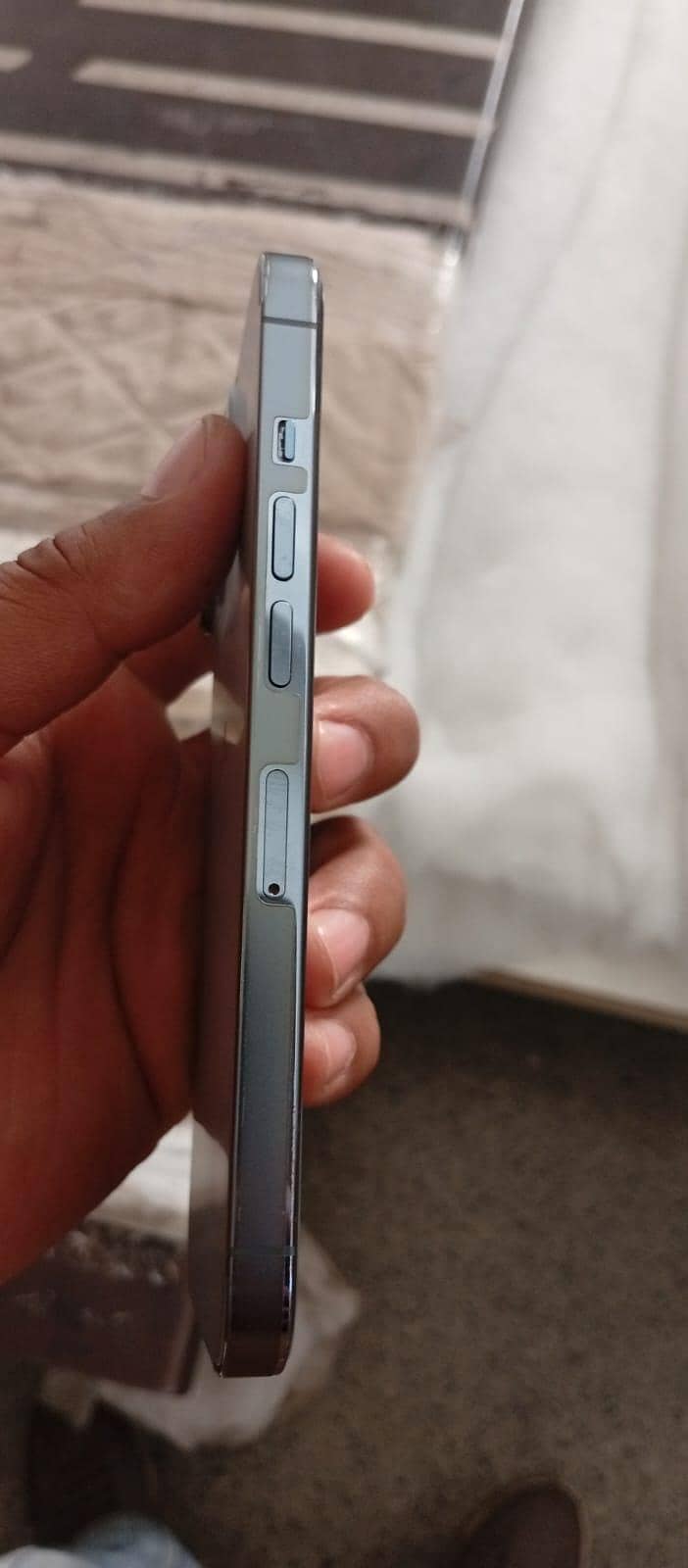 Apple iPhone 13 Pro 1