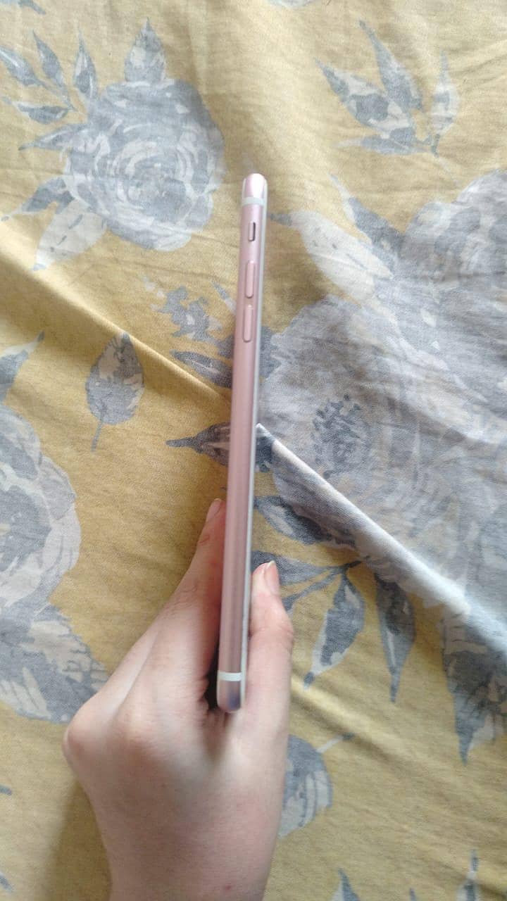 Apple iPhone 6S Plus 3