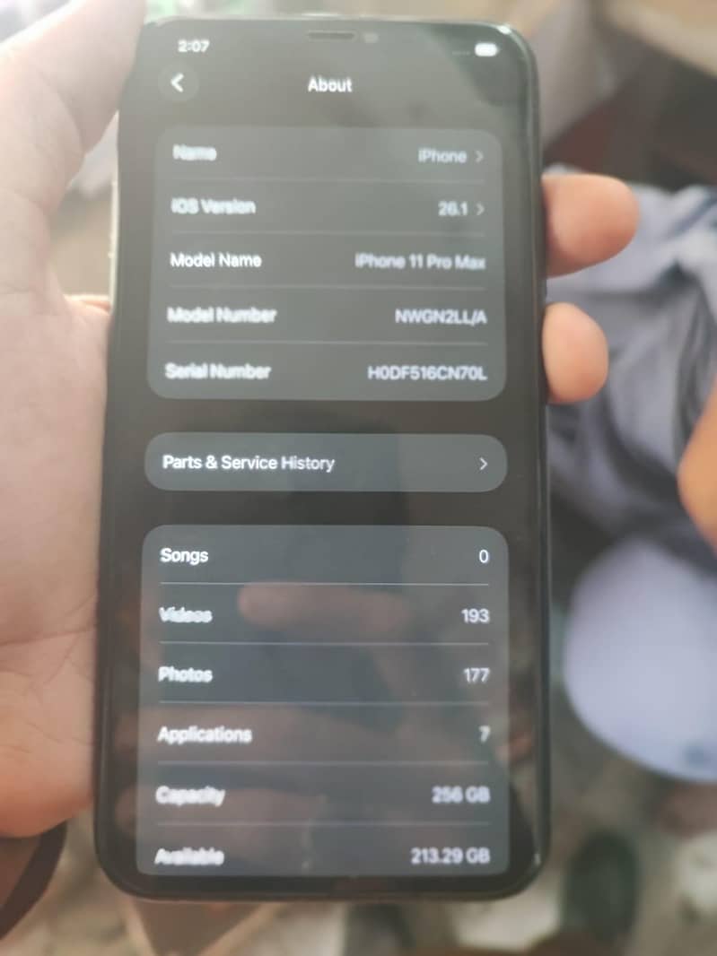 Apple iPhone 11 Pro Max 2