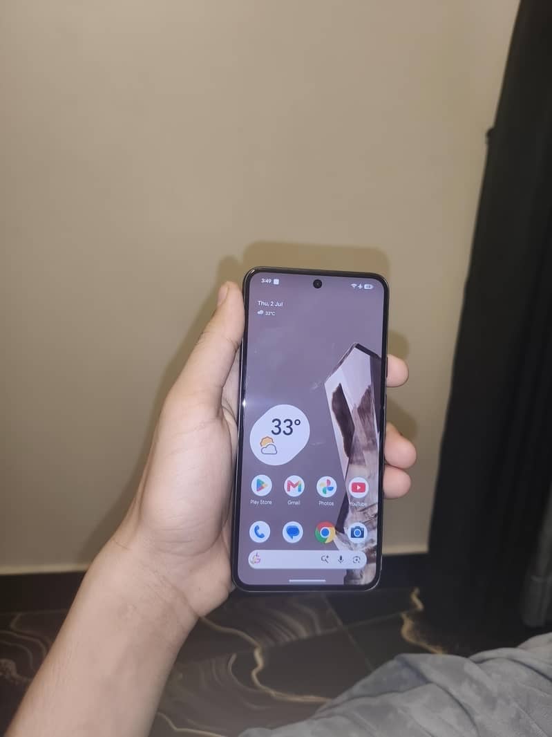 Google Pixel 8 1