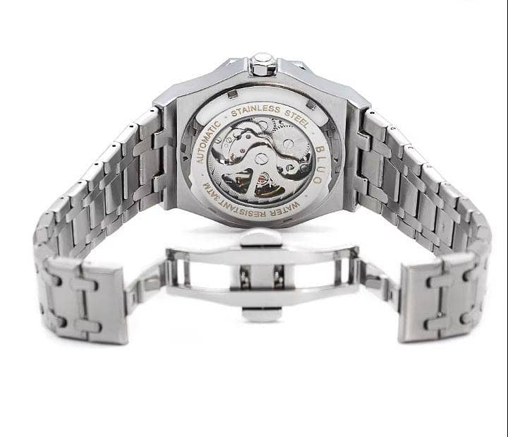 whatch 4