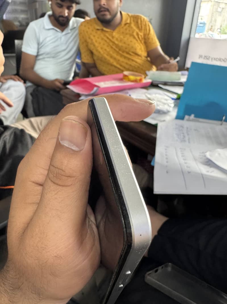 Realme C71 1