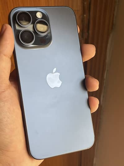 Apple iPhone 15 Pro Max jv