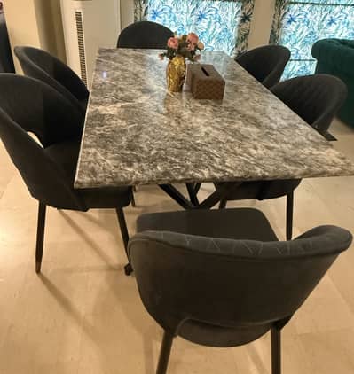 Marble Dining Table Set for Sale – Rs. 35,000