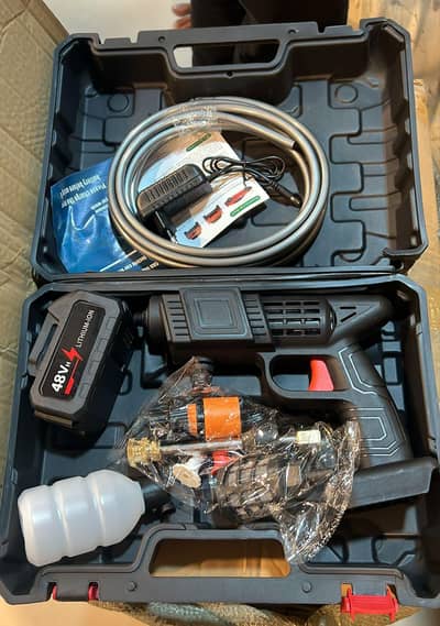 Solar washer car washer pressure washer gun battery operated pressure