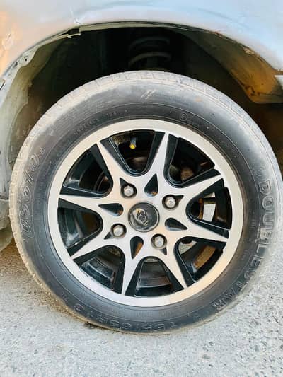 lush condition Alloy rims