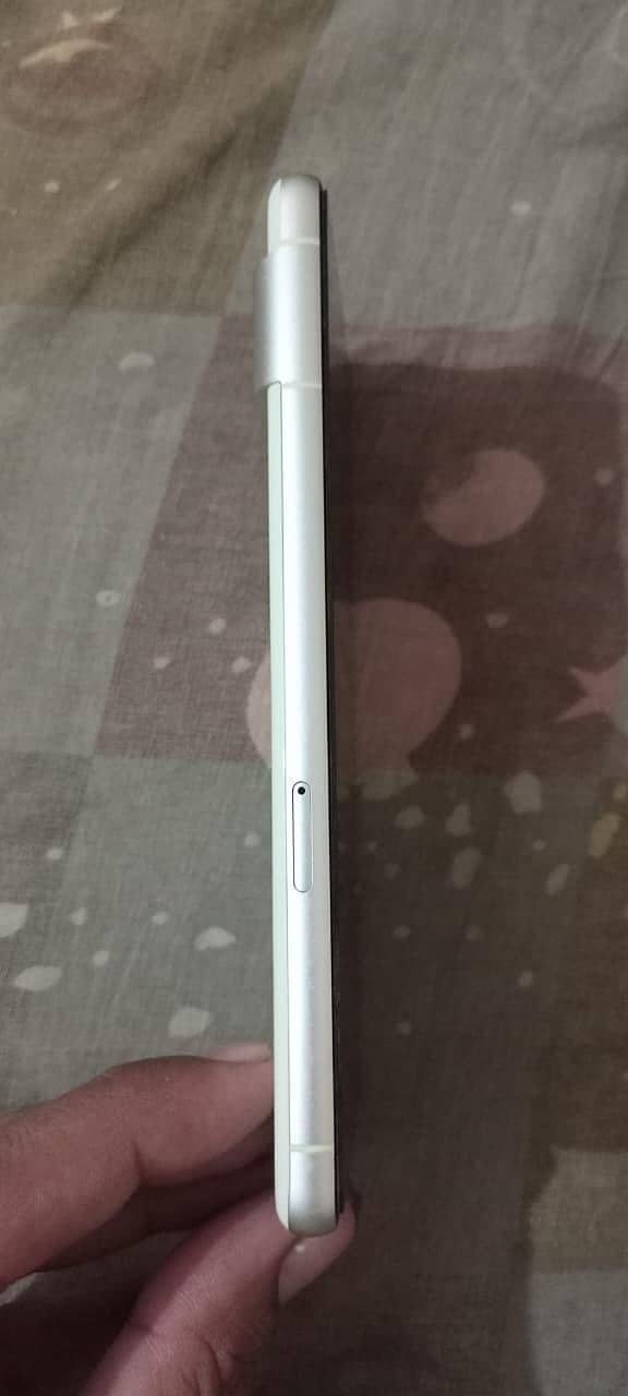 Google Pixel 7 3