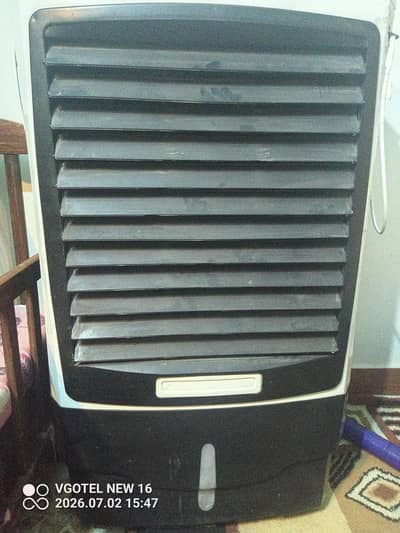 urgent sale room cooler