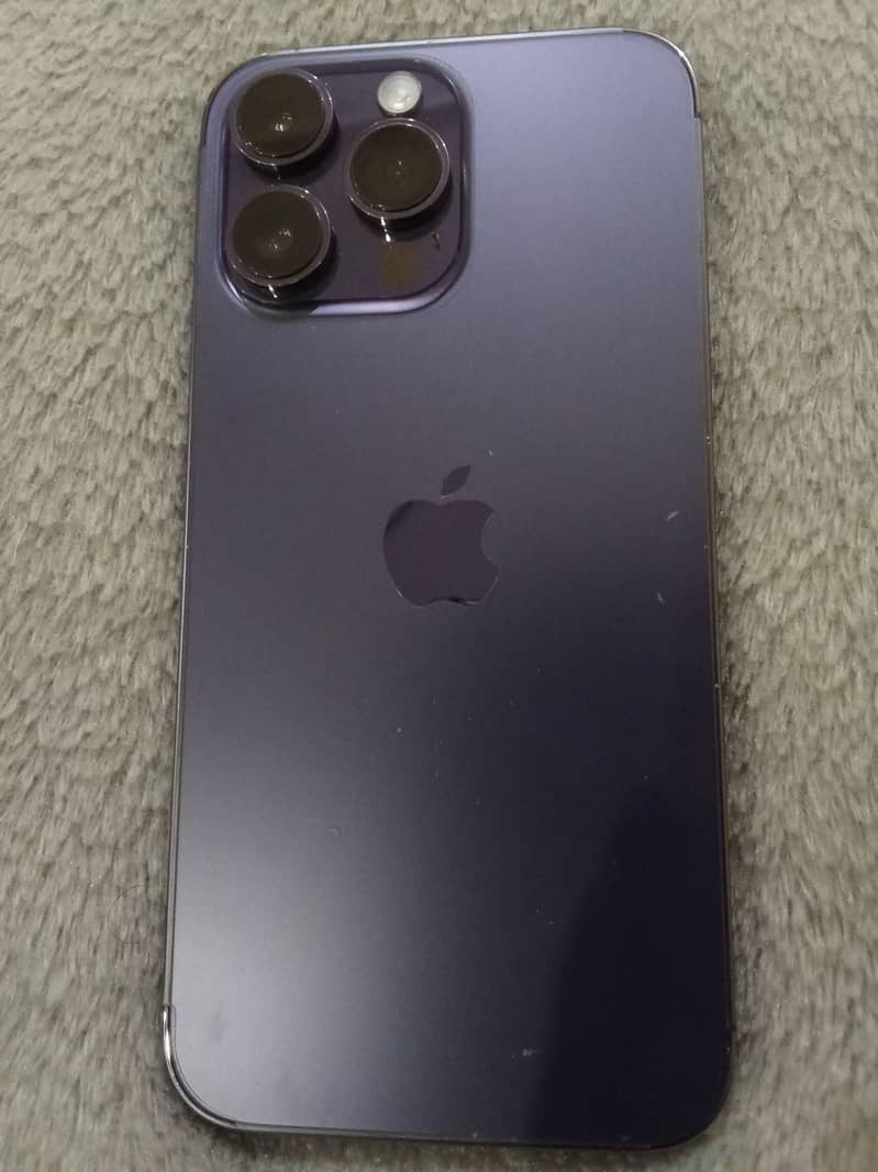 iPhone 14 pro max 1
