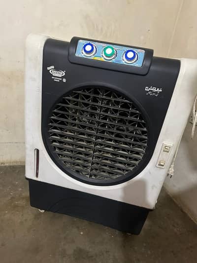 Air cooler for sale 20000 condition 8.5/10
