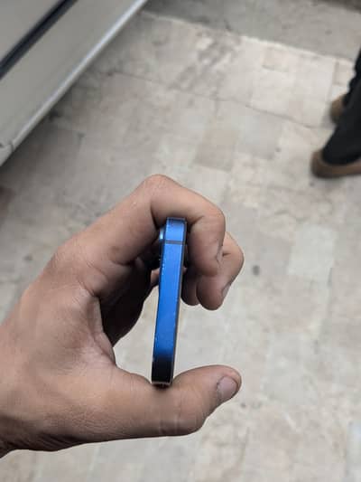 Apple iPhone 12 mini water pack