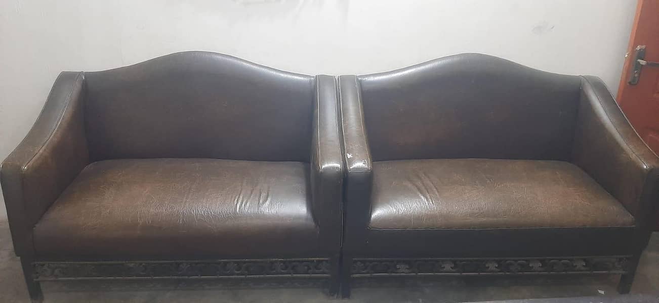 sofas set with Table 0