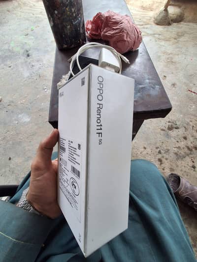 OPPO Reno 11f 5g