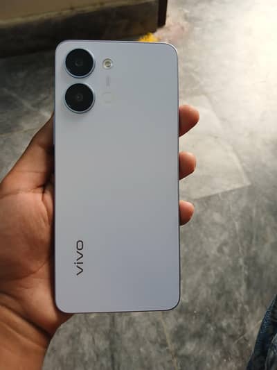 Vivo Y05 (4GB RAM / 128GB Storage) – Like New, Zero Scratches