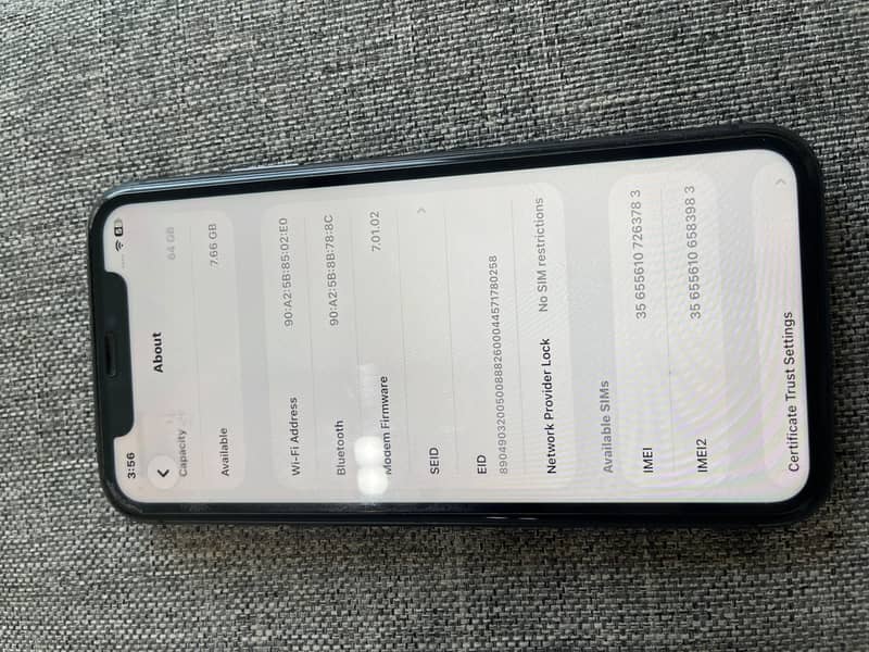 Apple iPhone 11 3