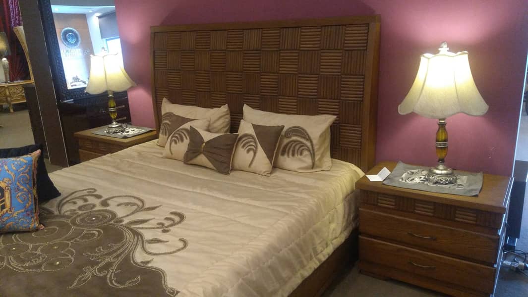 Solid Ashwood bed set including side table and dressing table 1