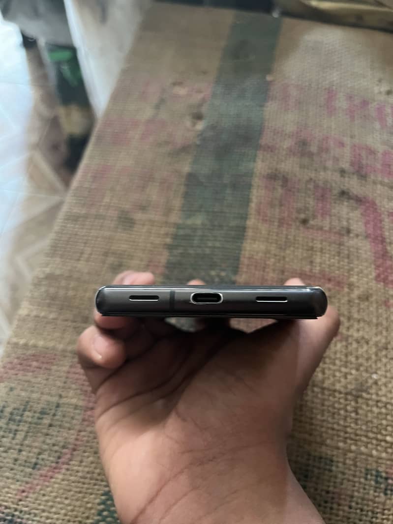 Google pixel 7a 2
