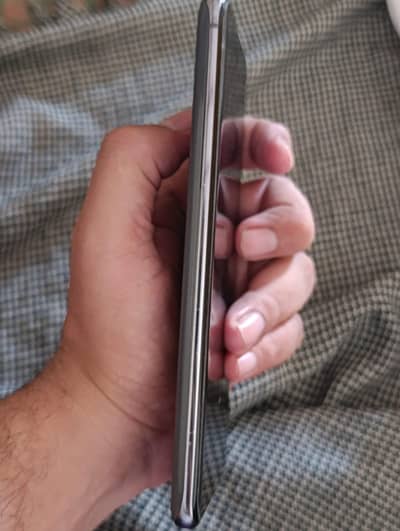 Samsung Mobile S20 Ultra
